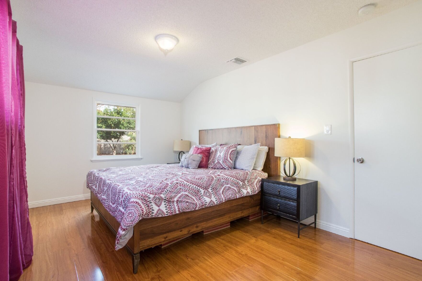 231 S Ave 55 - 05.jpg